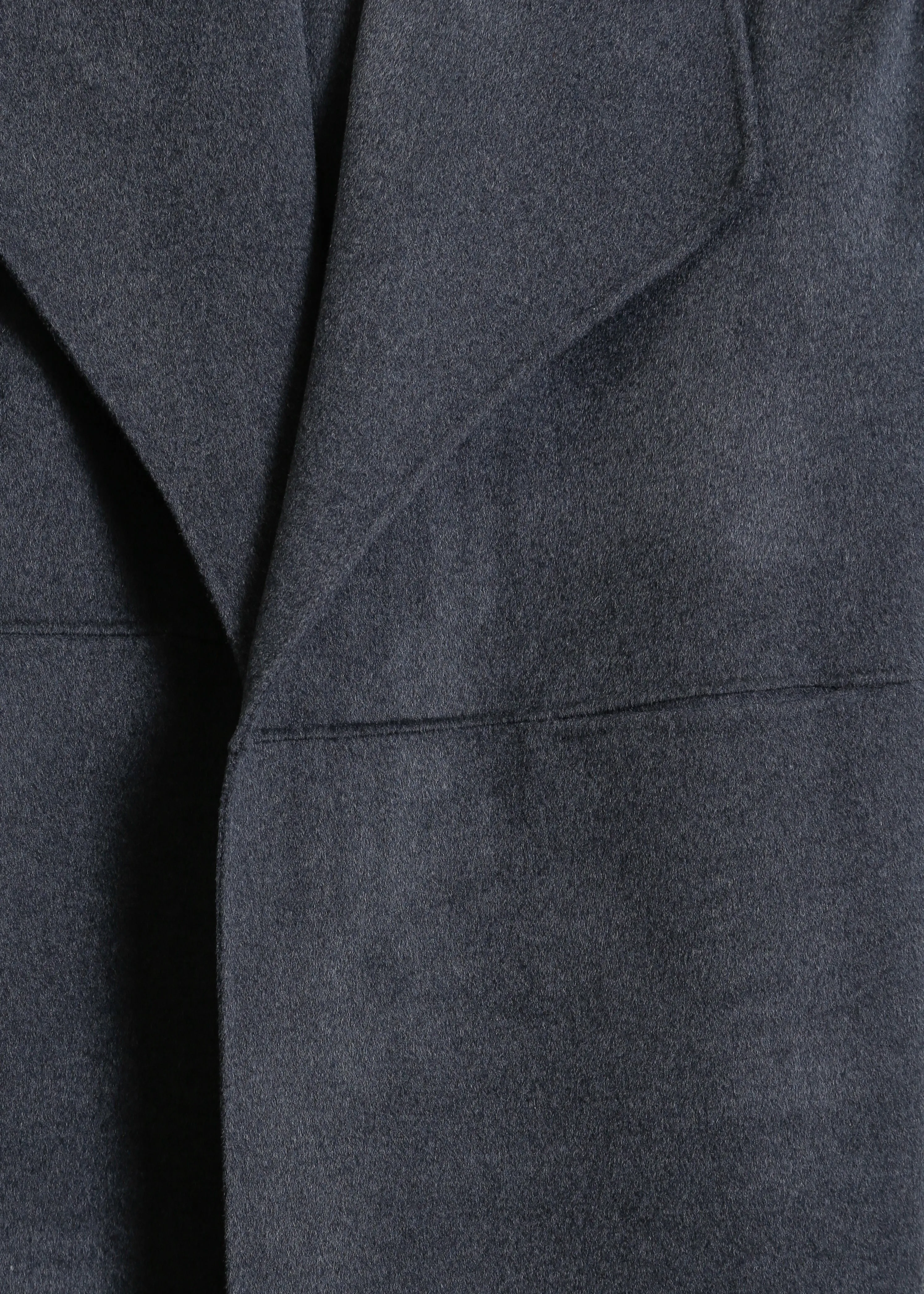 AUSTIN COAT / CHARCOAL