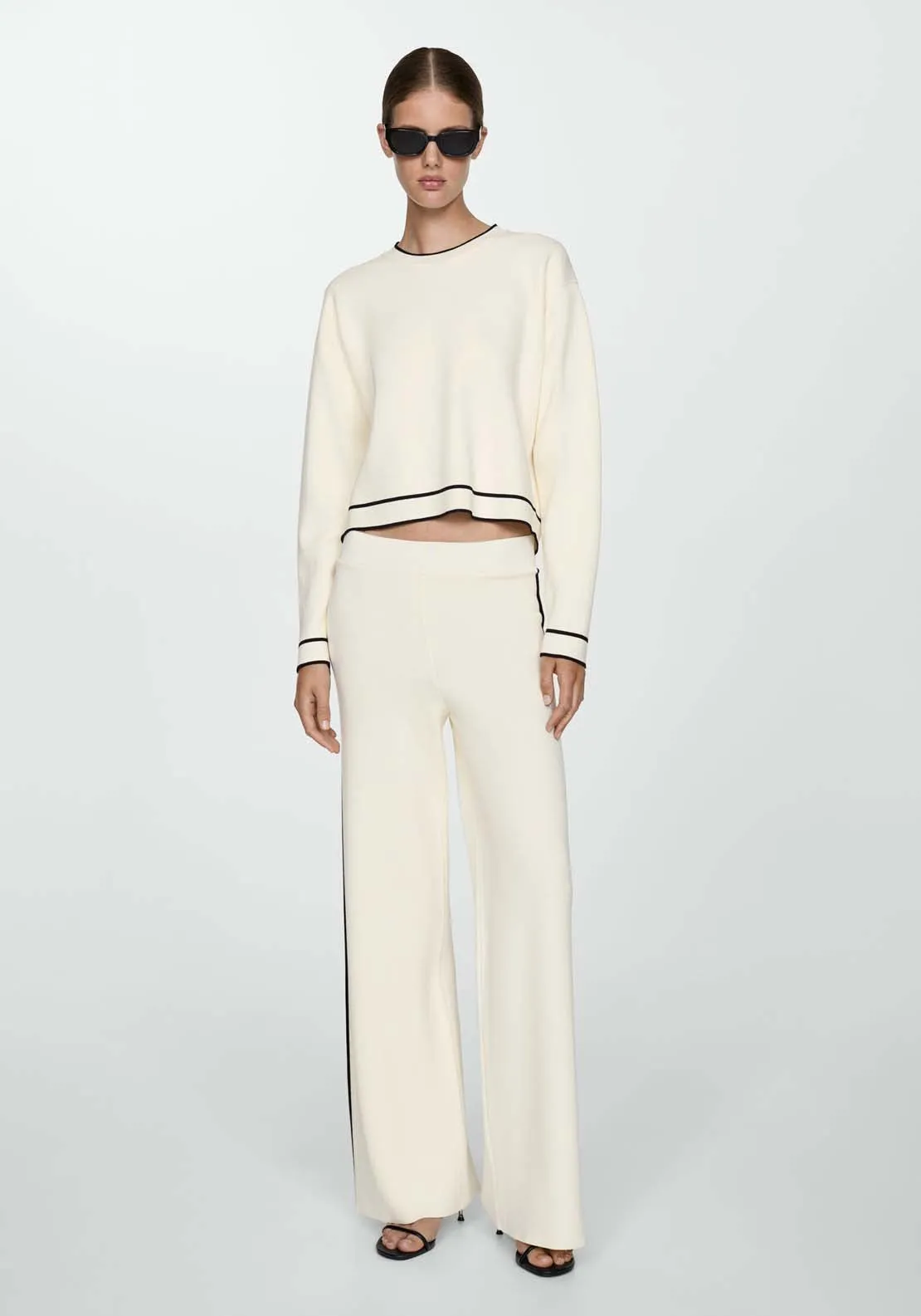 Contrast trim sweater - Light Beige