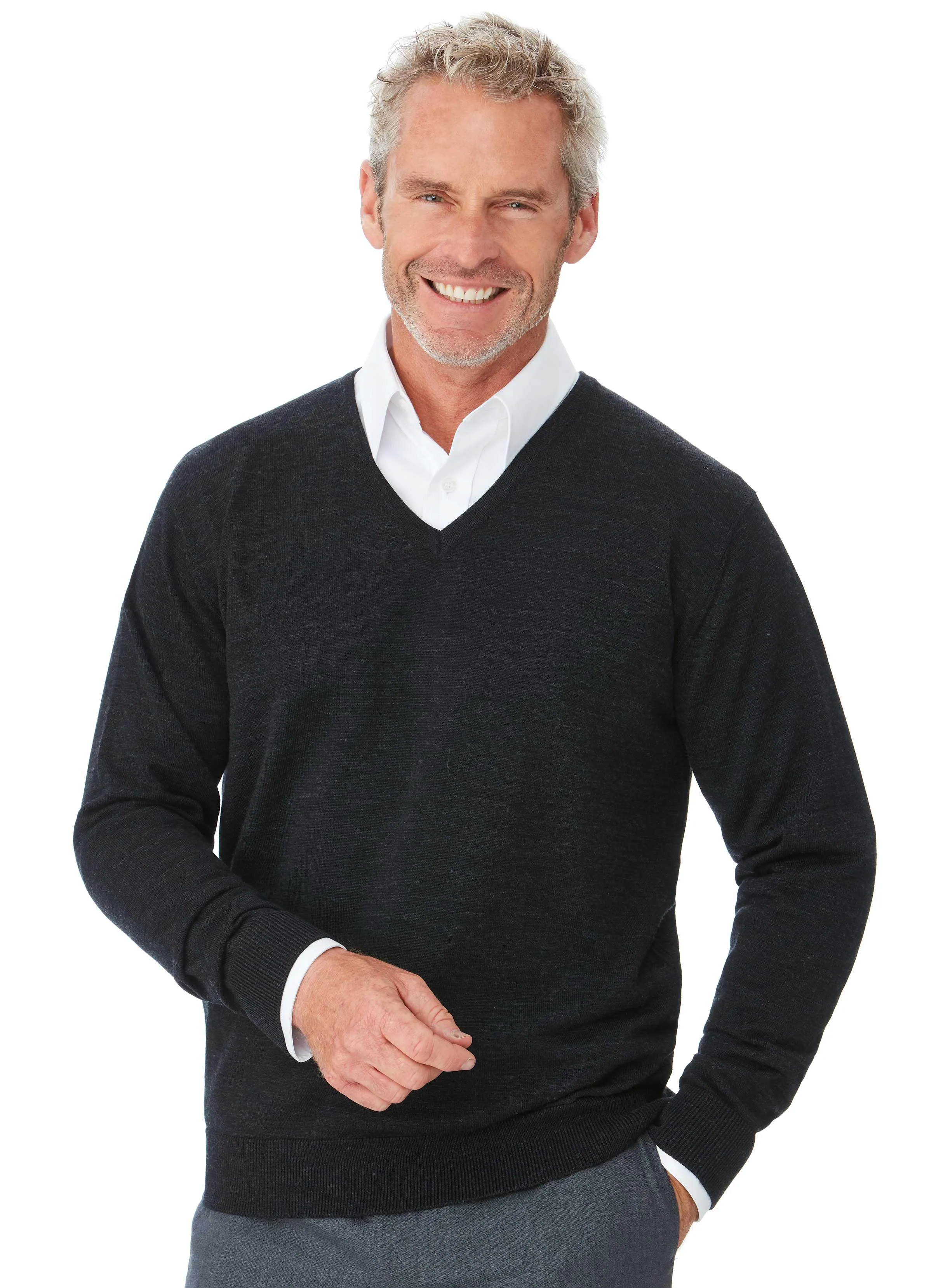 HUONVILLE V-NECK - BLACK