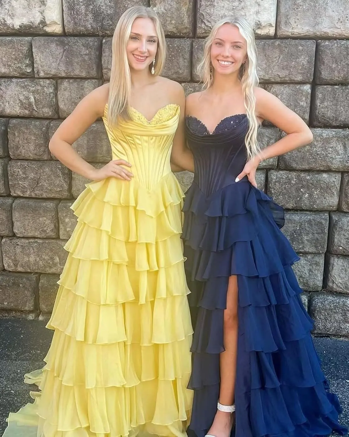 Strapless Prom Dress Ruffles Corset Formal Dress Long Tiered Chiffon Evening Party Gowns with Slit
