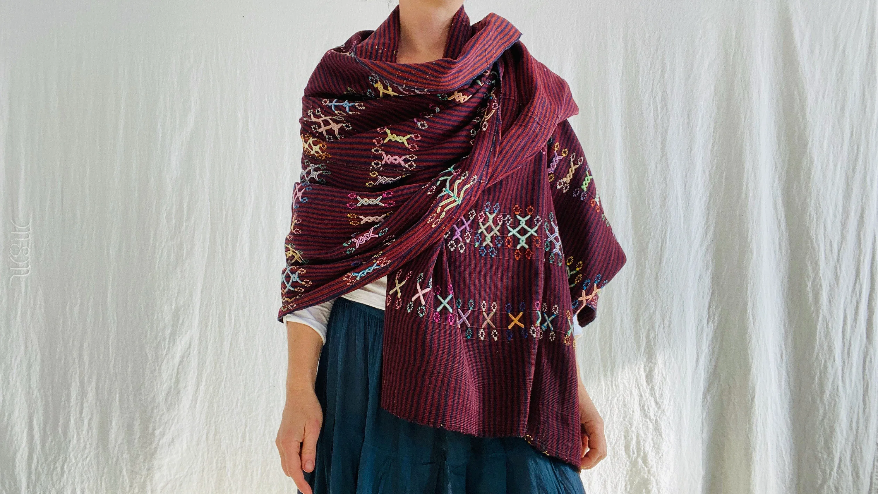 Vintage Guatemalan Wrap. Colotenango. Fine Example. 0185